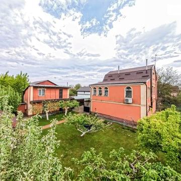 Продаж 5к Дім Повздовжня 1 вулиця