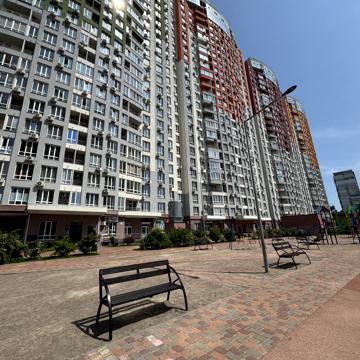 Каховська вул., 62-А