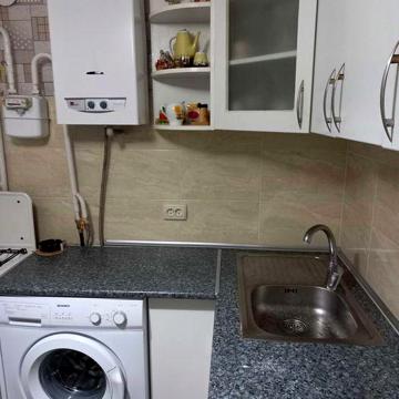Продаж 1 кімнатної квартири 16500 $ торг. Центр (Пр.Шевченко)