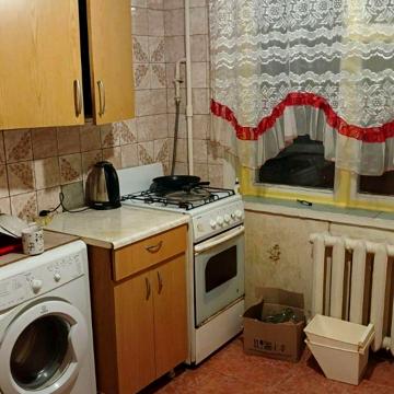Празька вул., 25/2
