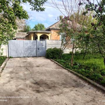 Продається будинок в м. Лебедин