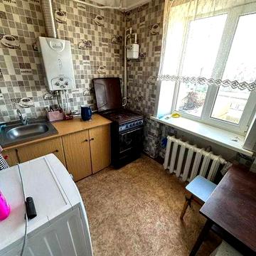 Здам 2-кімнатну квартиру в центрі міста по вул. Соборна