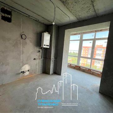 Продам двокімнатну квартиру в центрі міста