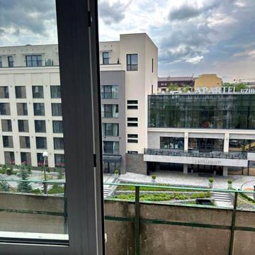 Задається 2 кімн. квартира вул.Срібляста