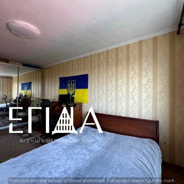 Василя Нікітіна вул., 15