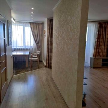 Братів Горобців вул. (Дмитра Кедріна), 53