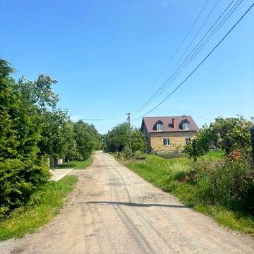 Продається добротний будинок з приміщенням для бізнесу!