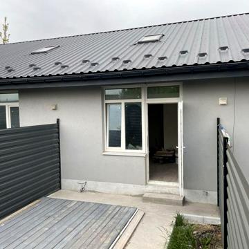 Таунхаух тарасівка 40 м. Ремонт. Э оселя.
