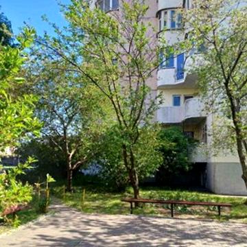 Продаж 1к Квартира Небесної Сотні проспект