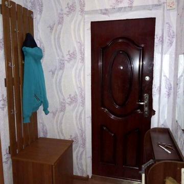 Однокімнатна квартира,гараж,Дніпровський