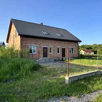Продаж котеджу с. Оброшино 122м2, 3.2сотки