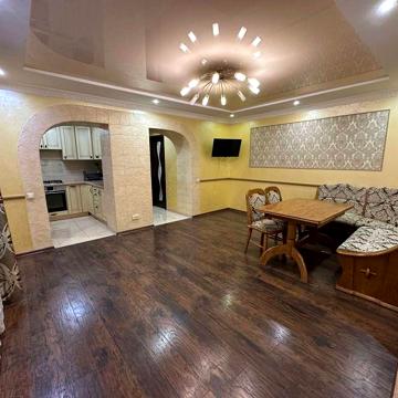 Продаж 2 кім кв в центрі вул. Лисенка