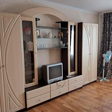 Здам однокімнатну квартиру по вул. Земська 8000 грн.
