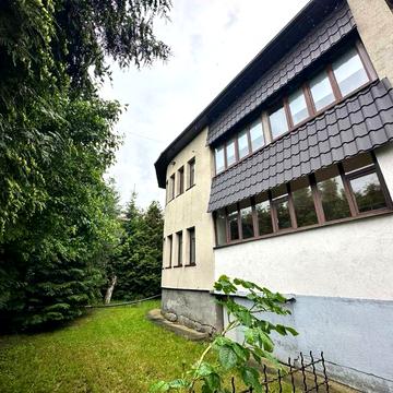 Продаж двоповерхового будинку в с. Ременів, 15 км від Львова