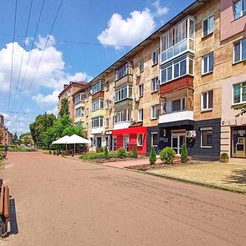 ВІЛЬНА! Оренда мебльованої 1-кімн квартири в центрі, на Серьожнікова.