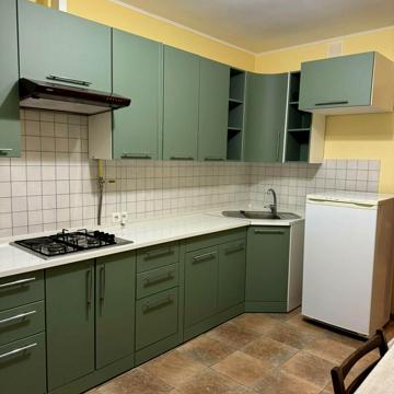 Камянська вул. (Дніпродзержинська), 125