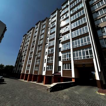 Яблунева вул., 2