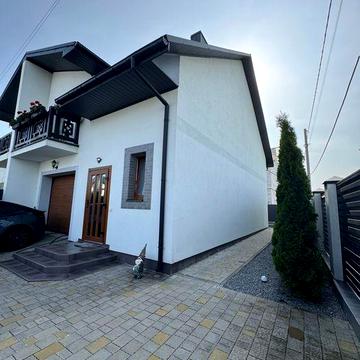 Продаж сучасного котеджу з басейном у с. Вислобоки