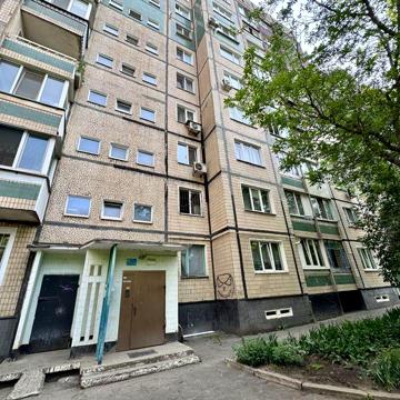 Продажа 3-х комнатной Солнечный 48 3 этаж.