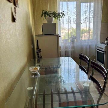 Продам 3 К квартиру  власник