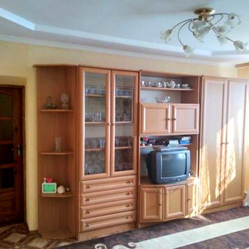 3х-кімнатна квартира, Муровані Курилівці