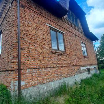 Продається будинок з мансардою 180м²