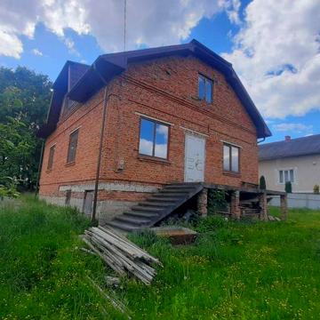 Продається будинок з мансардою 180м²