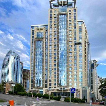 Продам 4 кім ремонт ЖК Бульвар Фонтанів Бульвар Фонтанов Лумумби 6/1 ЖК Бульвар Фонтанів