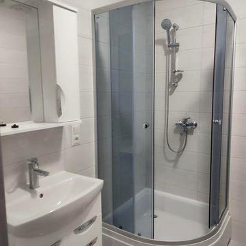 1к в сучасній новобудові, вул Коновальця