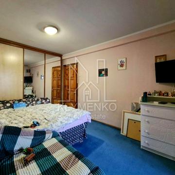 Продаж  квартири на Микільській Боршагівці, Зодчих 50а