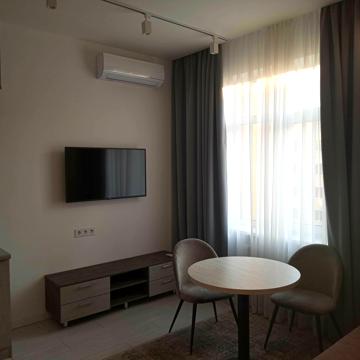 Євгена Коновальця вул. (Щорса), 36Є