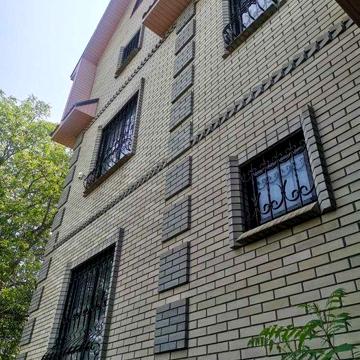 Продам будинок 600 м², 3 єтажи