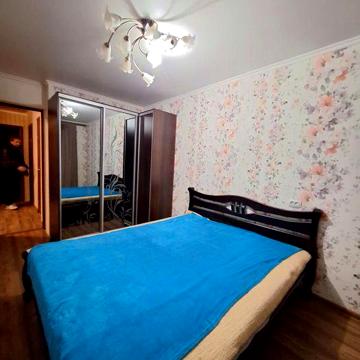 Сдается 3 ком кв Корабельный р-н пр.Богоявленский 325 .
Кора