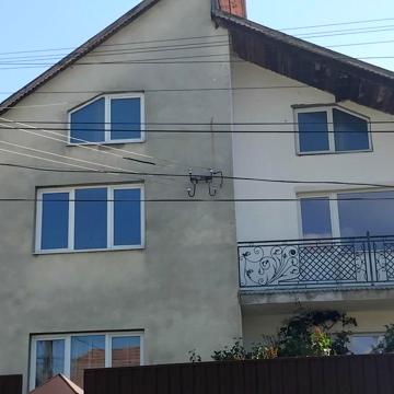 Продаємо великий будинок м.Свалява, Закарпатської  області