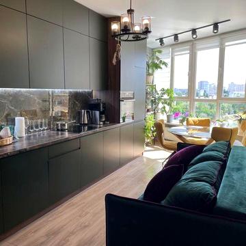 Продаж 2 євродвушки, Соломянка