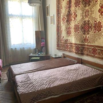 Здам на довготрив оренду 3 кім/80 кв.м/3 поверх по вул Богуна