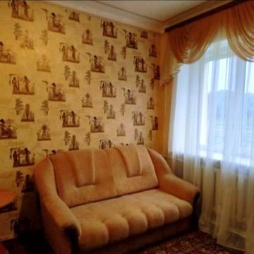 Продам двокімнатну  квартиру