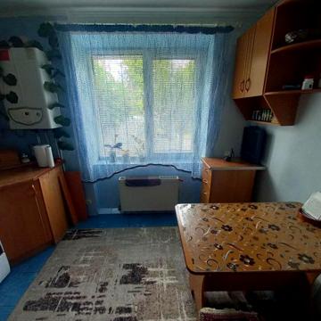 Продам 2-ох кімнатну квартиру