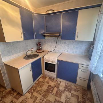 Амосова вул. (Корчагінців), 5