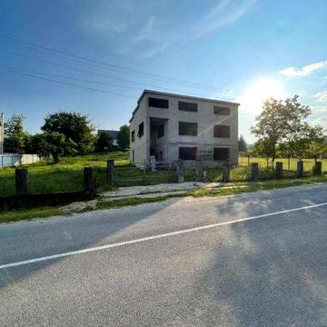 Продається будинок в смт. Діброва (Топчино)