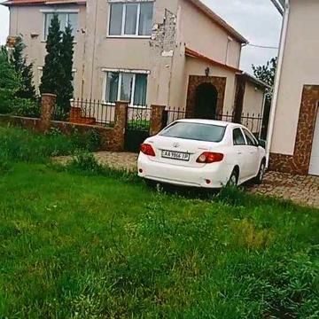 Продам добротний будинок в Негрешах (26 км від Києва)