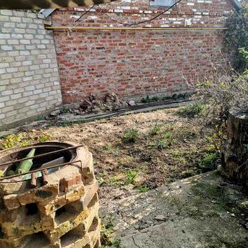 Продам будинок в центрі