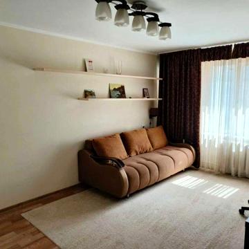 Продам 1 комнатную квартиру в центре по улице Космической DA