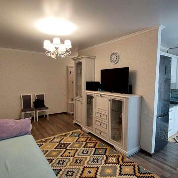 Продам 2-кімнатну квартиру. Вул.Вірменська,26.