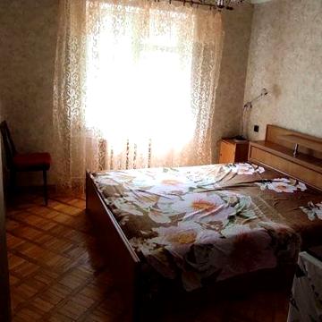 Терміново !  Продам 2 - кімн.квартиру , метро Вокзальна !