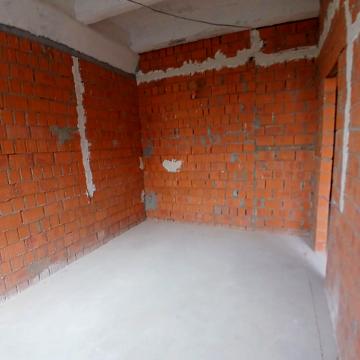 None 33000.0 USD