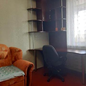 Здам 2кім.кввртиру по Вулиці Чорних Запорожців 60 а.