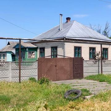 Продам кирпичный дом