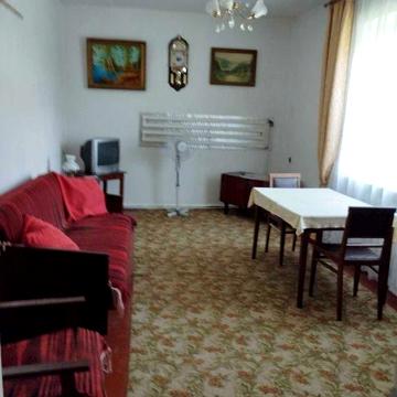 Продається 2х кімнатна квартира . Власник. Район Лабази