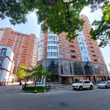 Сдаю 2 комн.кв. Центр города ЖК Капитан